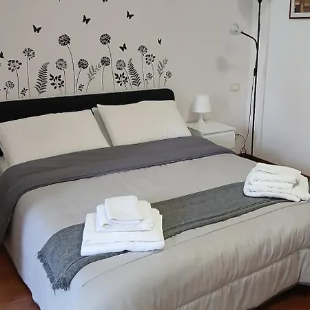 Apartment Miro House Capannelle Rome
