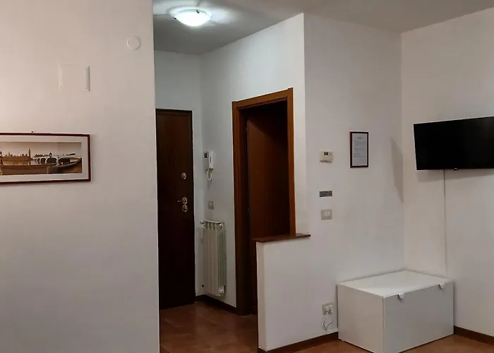 Miro House Capannelle * Roma