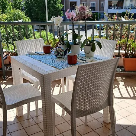 Apartment Miro House Capannelle