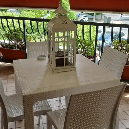 Apartment Miro House Capannelle