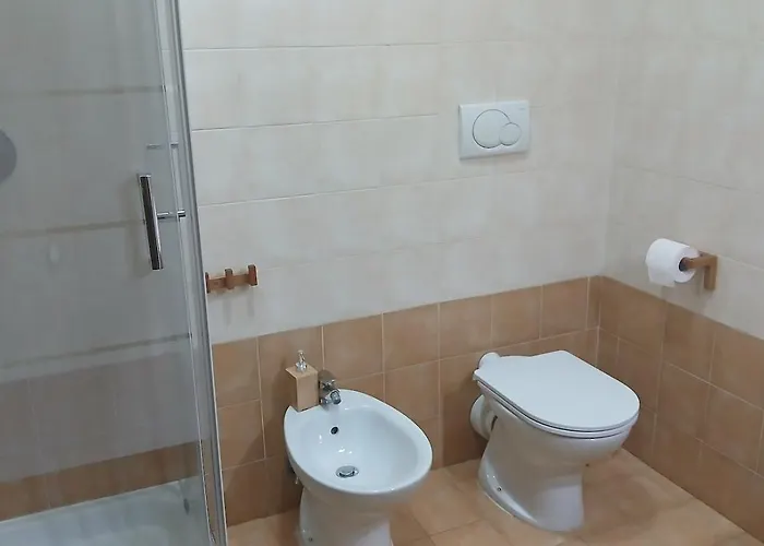 Miro House Capannelle شقة